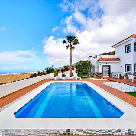 Apartamento With Private Pool Costa Adeje (Tenerife)