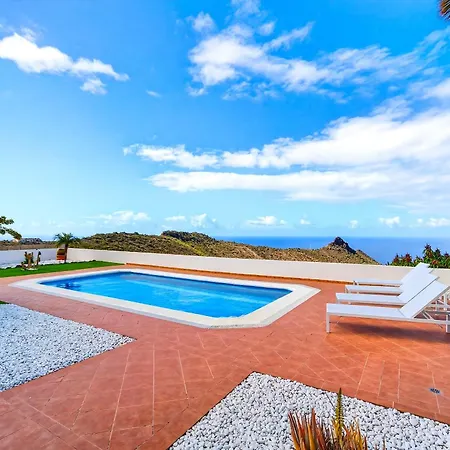 Apartamento With Private Pool *